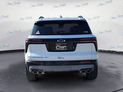 New 2026 Chevrolet Traverse LT w/ Enhanced Driving Package