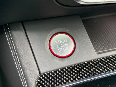 Used 2023 Audi SQ5 Prestige w/ Prestige Package image 22