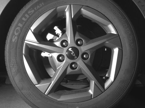 Used 2025 Kia K4 FWD image 18