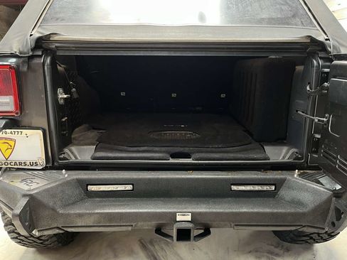 Used 2017 Jeep Wrangler Unlimited Sport w/ Quick Order Package 24S AWD/4WD image 35