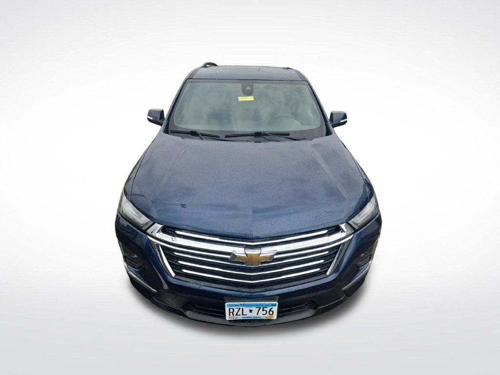 Used 2022 Chevrolet Traverse LT w/ LT Premium Package AWD/4WD image 12