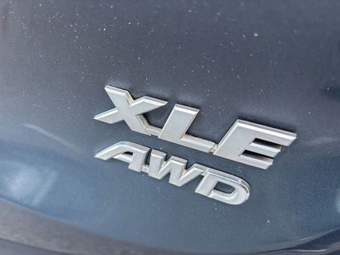 Used 2013 Toyota RAV4 XLE AWD/4WD image 19