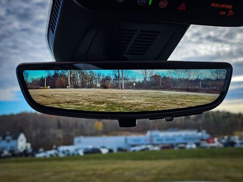 New 2026 GMC Terrain AT4 w/ Convenience Package III image 31