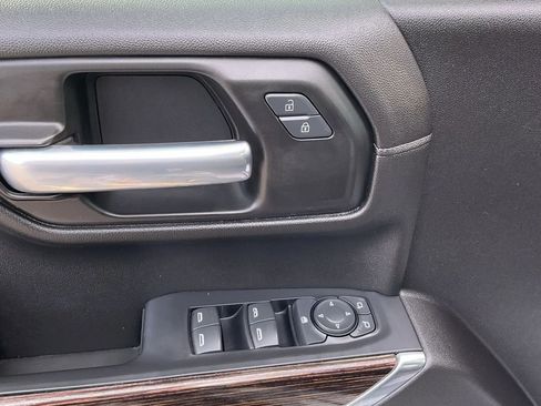 Used 2021 GMC Sierra 1500 Elevation image 30