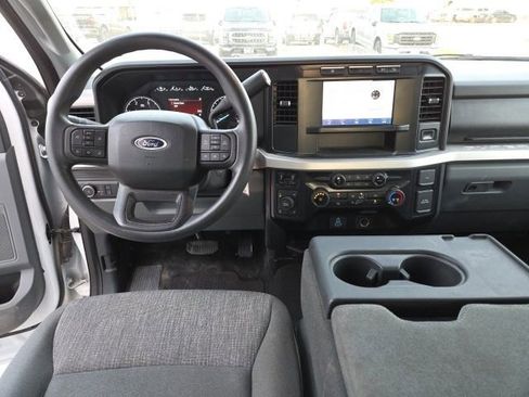Used 2024 Ford F250 XLT w/ FX4 Off-Road Package image 7