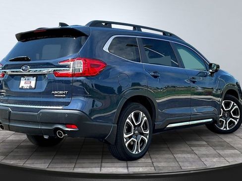 Used 2024 Subaru Ascent Limited w/ Technology Package AWD/4WD image 6