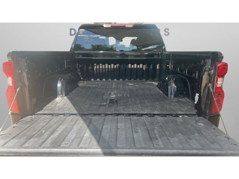 Used 2023 Chevrolet Silverado 1500 LT RWD image 23