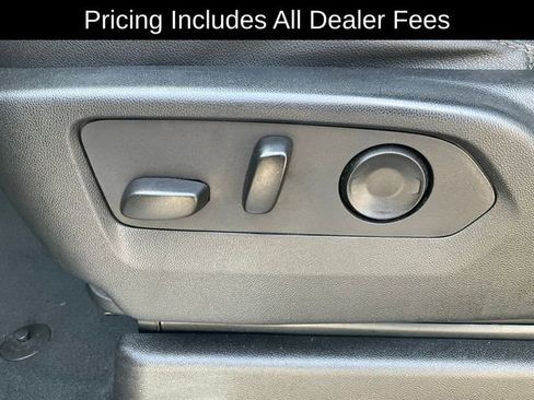 Used 2024 Chevrolet Tahoe LT AWD/4WD image 6