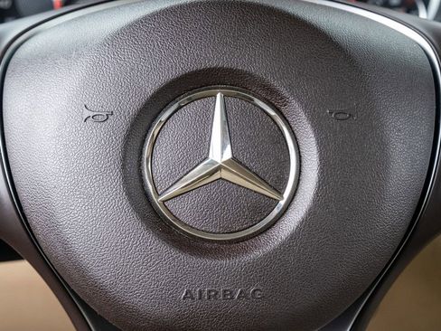 Used 2016 Mercedes-Benz GLE 350 4MATIC w/ Premium Package image 22