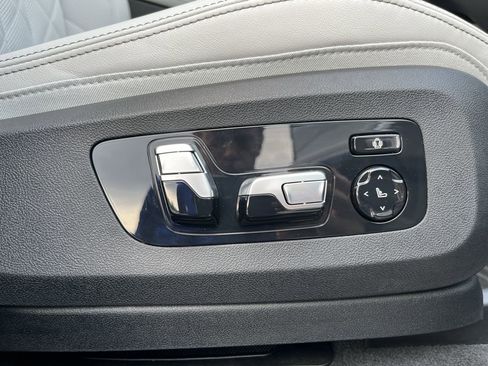 Certified 2024 BMW X5 M60i image 37