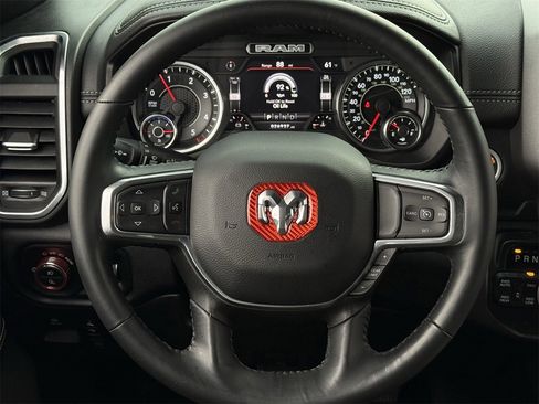 Used 2022 RAM 1500 Laramie image 12