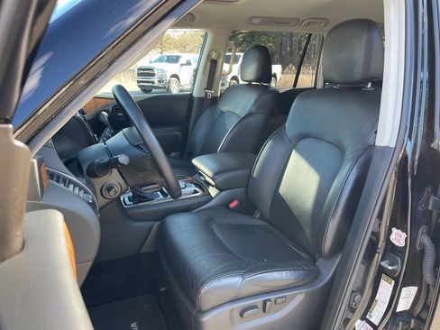 Used 2024 Nissan Armada SL AWD/4WD image 22
