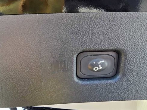 Used 2022 Lincoln Nautilus Reserve w/ Equipment Group 202A image 35