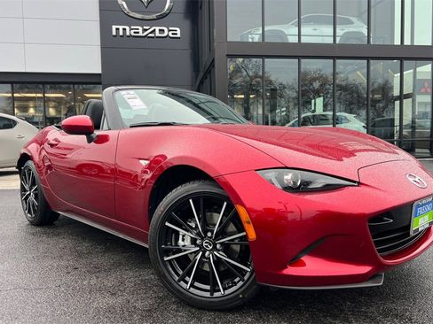 New 2025 MAZDA MX-5 Miata Grand Touring w/ Weather Package image 2