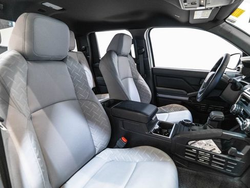 Certified 2026 Toyota Tacoma SR5 AWD/4WD image 14