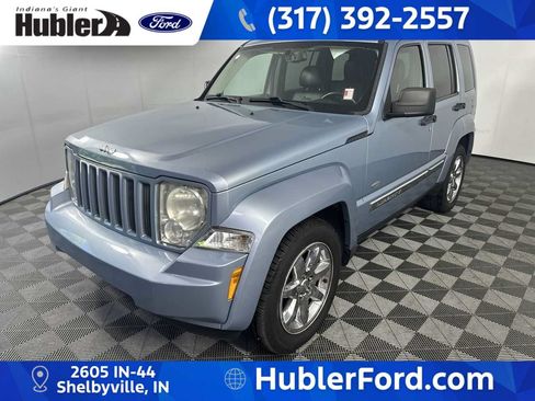 Used 2012 Jeep Liberty Sport AWD/4WD image 4