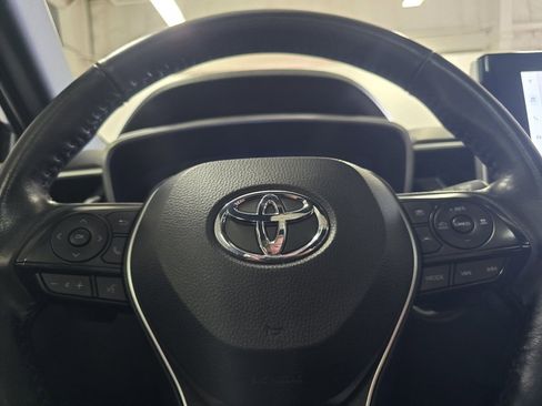 Used 2023 Toyota Corolla Cross AWD Hybrid w/ Convenience Package image 28