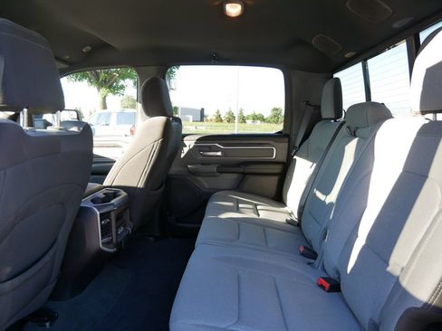 Used 2023 RAM 1500 Big Horn AWD/4WD image 10
