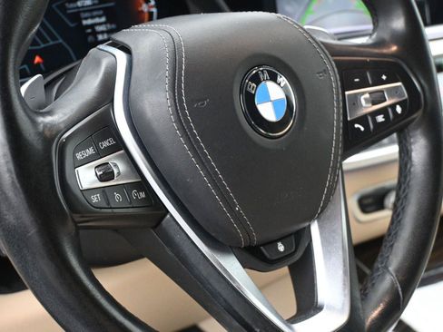 Used 2021 BMW X5 xDrive40i w/ Convenience Package AWD/4WD image 11