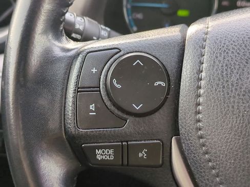 Used 2018 Toyota RAV4 XLE image 24