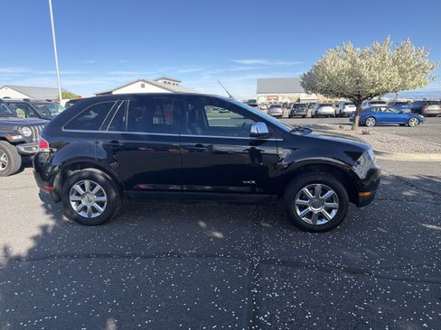 Used 2008 Lincoln MKX 2WD image 5