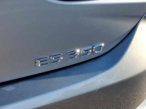 New 2025 Lexus ES 350 w/ Premium Package image 5