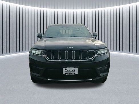 New 2025 Jeep Grand Cherokee Laredo X w/ Luxury Tech Group I image 24