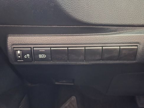 Used 2024 Toyota Corolla LE FWD image 18