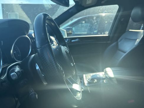 Used 2017 Mercedes-Benz GLS 450 4MATIC image 30