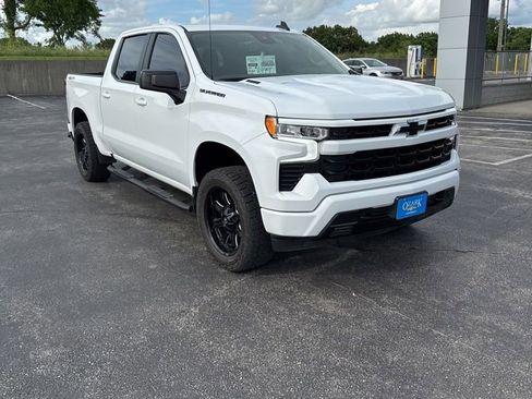 Used 2023 Chevrolet Silverado 1500 RST w/ Protection Package AWD/4WD image 7