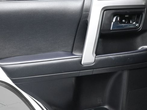 Used 2022 Toyota 4Runner SR5 Premium w/ Moonroof Package image 34