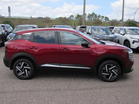 New 2026 Nissan Kicks SV FWD image 2