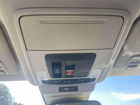 Certified 2025 Honda Accord SE image 32