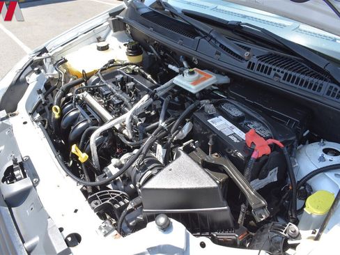 Used 2011 Ford Transit Connect XL image 22