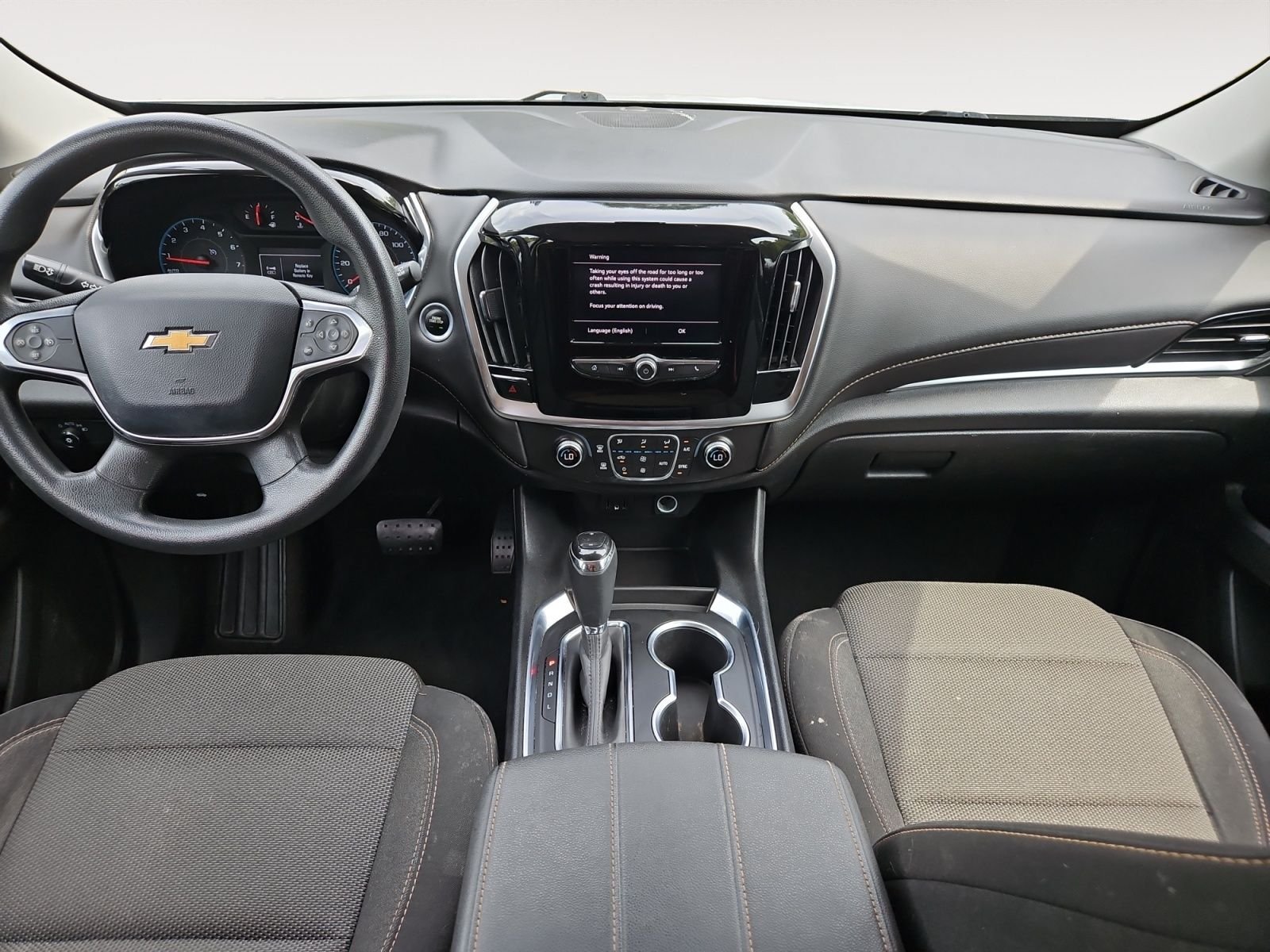 Used 2020 Chevrolet Traverse LS FWD image 10