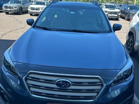 Used 2016 Subaru Outback 2.5i Limited AWD/4WD image 1