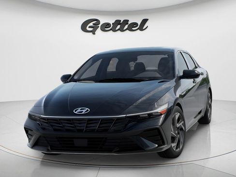 New 2026 Hyundai Elantra SEL Sport Premium FWD image 2