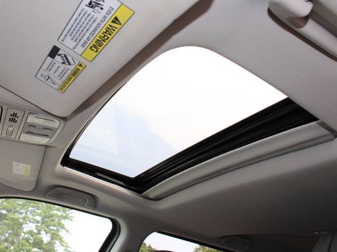 Used 2015 Honda Pilot EX-L image 17