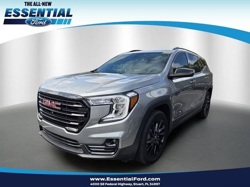 Used 2024 GMC Terrain SLT w/ Tech Package image 1