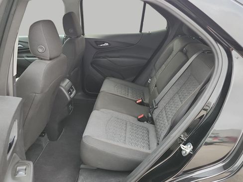 Used 2024 Chevrolet Equinox LT FWD image 20