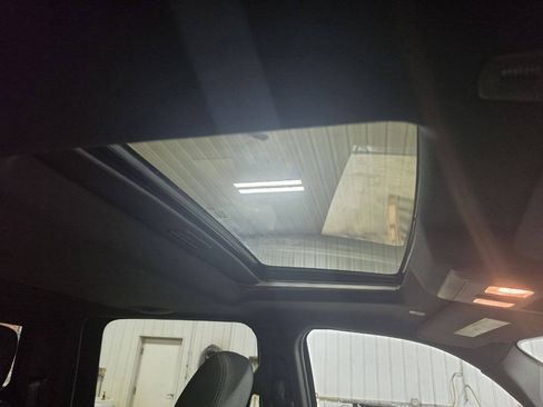Used 2021 RAM 1500 Warlock AWD/4WD image 20
