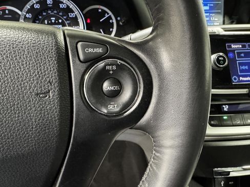 Used 2013 Honda Accord EX-L image 25