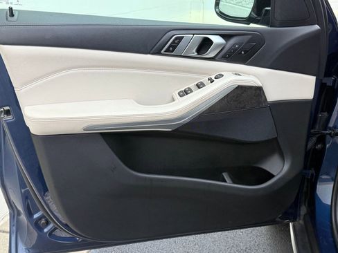 Certified 2023 BMW X5 xDrive40i image 11