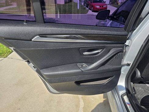 Used 2014 BMW 528i Sedan RWD image 11
