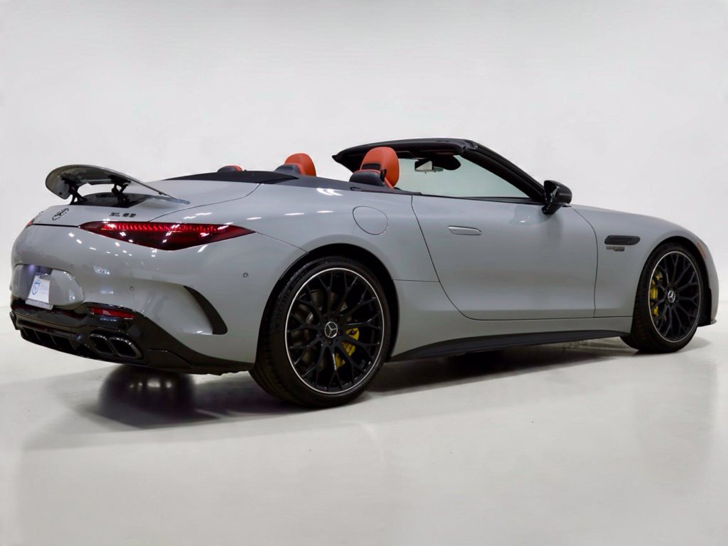 Used 2022 Mercedes-Benz SL 63 AMG 4MATIC image 16