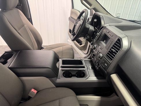 Used 2018 Ford F150 XLT image 19