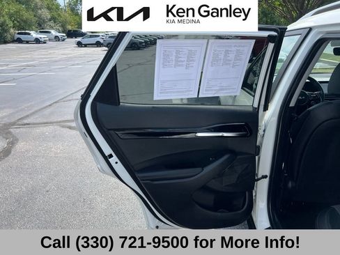 Certified 2024 Kia Seltos S AWD/4WD image 44