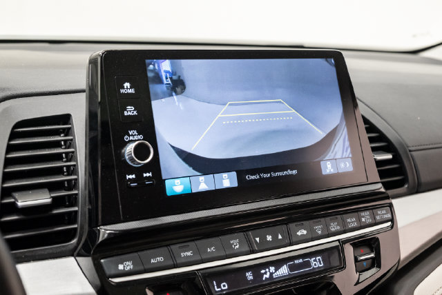 Used 2025 Honda Odyssey EX-L image 16