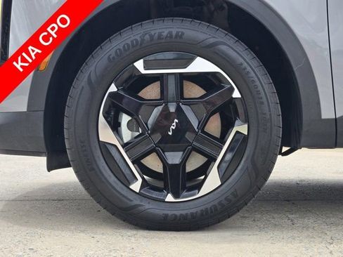 Certified 2026 Kia Sportage S AWD/4WD image 11