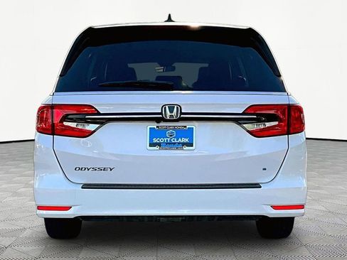 Used 2023 Honda Odyssey EX-L image 6